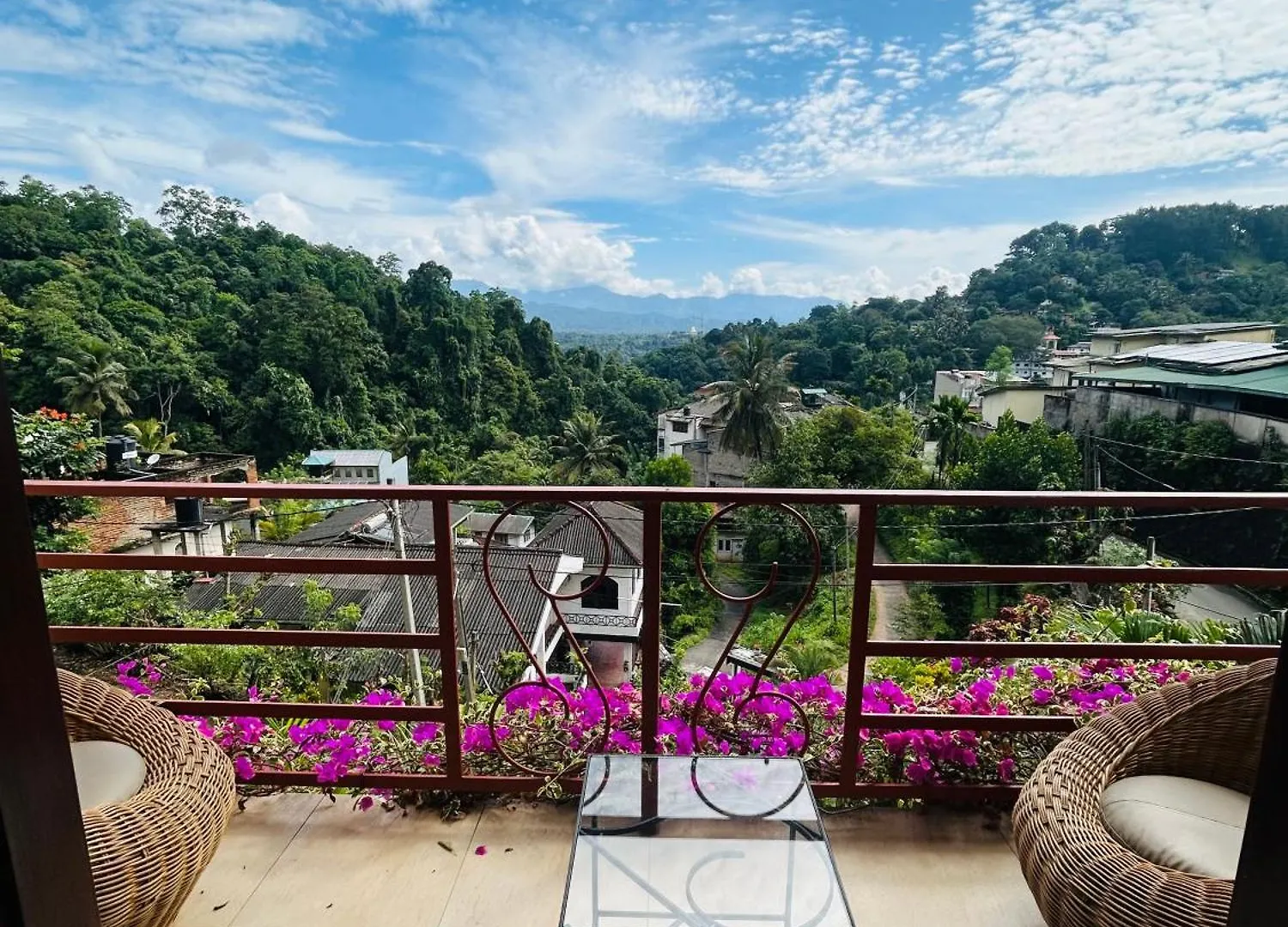 Nature Walk Resort Kandy